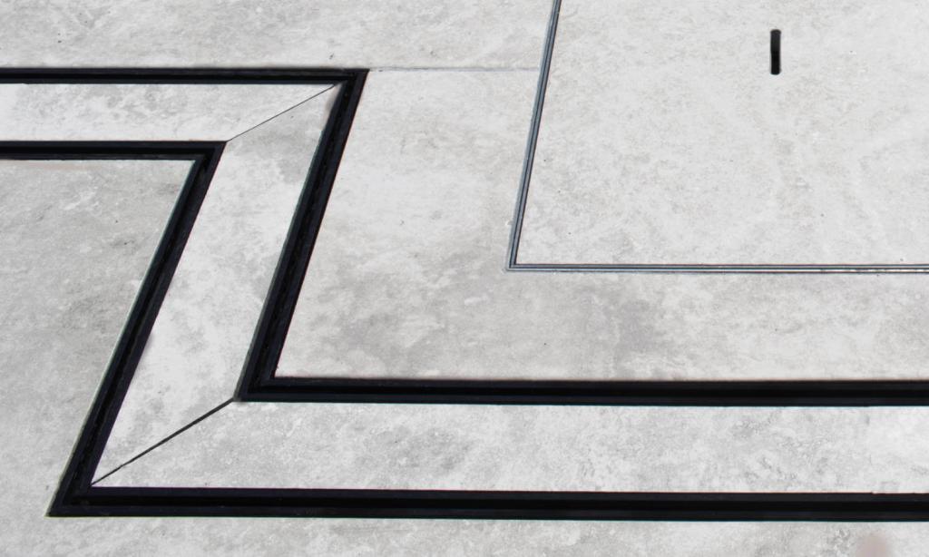 Tile Insetr Drainage